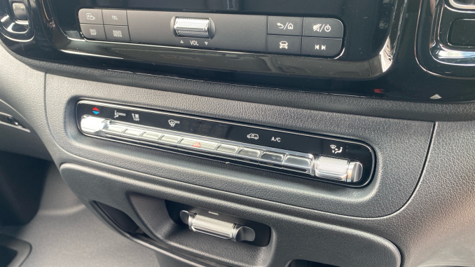 Mercedes-Benz Vito L2 Diesel Rwd 119CDI Select Van 9G-Tronic - Image 28